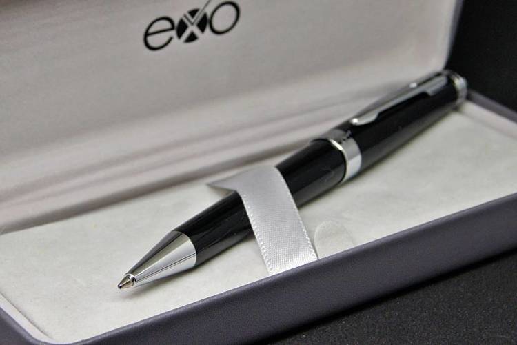 EXO Sagitta ballpoint pen, black, chrome finish